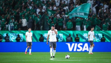 国足0-1沙特继续垫底，主教练回应