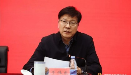 “全国优秀县委书记”于伟东履新呼伦贝尔市人大常委会党组书记，曾长期在赤峰市任职