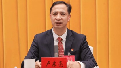 卢东亮当选山西省省长