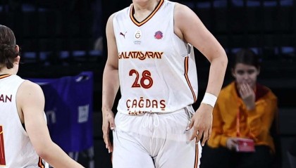 全场最高!李月汝欧女杯砍24分11板 出战6场球队全胜