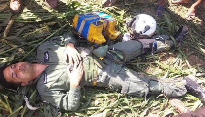 还是三哥有经验:印度飞行员坠机后,为什么全都躺在地上不起来?