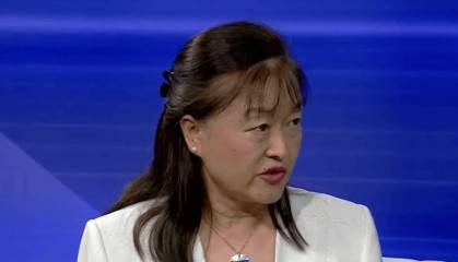 这帮狗汉奸冲特朗普摇尾巴,被一脚踹开