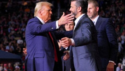 特朗普长子提醒美政客，千万别“激怒中国”？美国老套路早已失灵