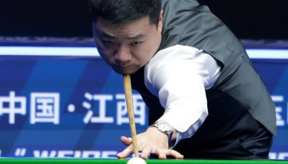 丁俊晖谈奥沙利文的“花招”：看似胡打其实是心理战术