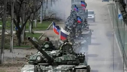 乌八个州全拿下？俄军突袭撕碎乌防线，关键时刻，特朗普做出选择