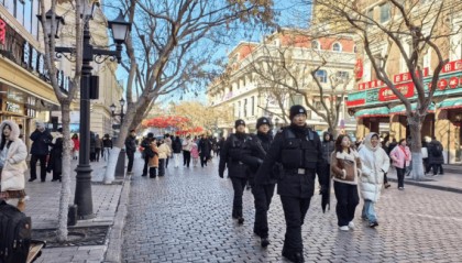 无惧挑战！冰城巡特警打造最严防线守护冰雪盛会