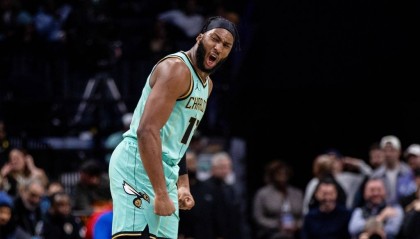 再补强!火箭一年310万签约侧翼 此人是杜兰特前队友