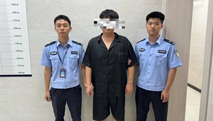 “我要举报我自己!”民警:拘了!