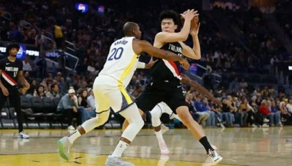 NBA｜杨瀚森首秀确定替补出场 位置竞争日趋激烈