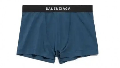 巴黎世家又出“丑东西”，内裤剪一刀就敢卖4500