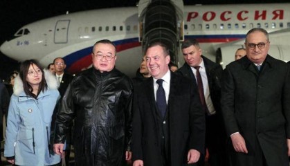 敏感时刻!3大邻国同时派人访华,“求”的都是同一件事