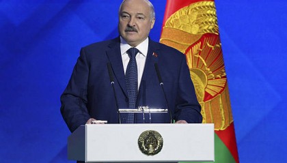 白俄罗斯总统卢卡申科:曾有乌克兰将军打电话投降,让我帮忙联系普京