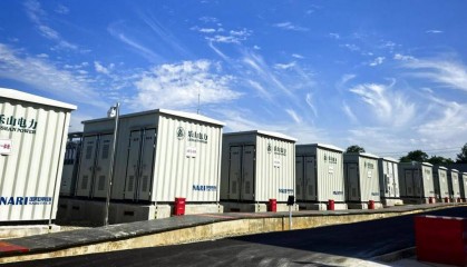 成都龙泉驿巨型“充电宝”建成投用:一次存电20万度,近7000个家庭可用一天