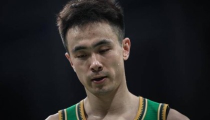 辽篮公布赵继伟伤情：左膝半月板损伤 胫骨平台挫伤