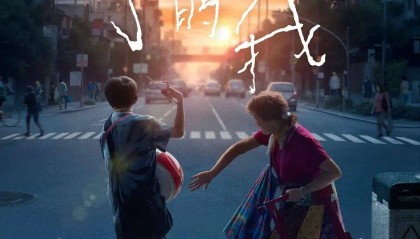 五天破3亿，易烊千玺演技封神！文艺片《小小的我》成票房爆款，做对了什么？