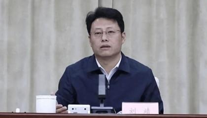 曾经历生死考验!“全国优秀县委书记”刘靖履新职