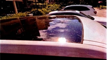 醉汉回家看到碗没洗与女友争吵,将2个瓷碟扔出窗外获刑