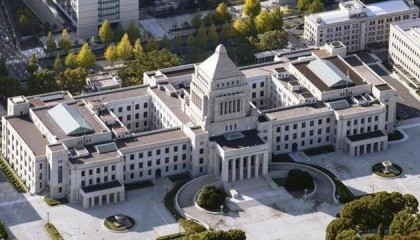 日本众议院选举:自民党时隔15年再失过半席位,朝野攻防现拐点?
