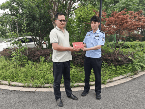 三次“急刹车”止损百万元，常州经开区3人受见义勇为奖励