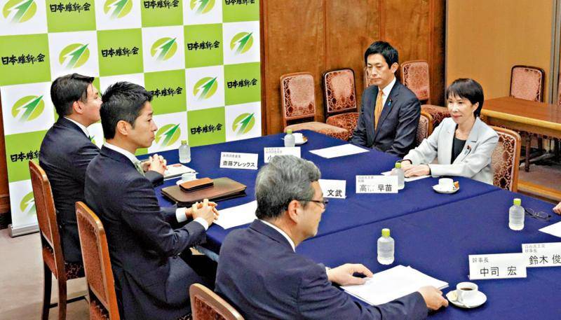 公明党成弃子，自民党重大让步，高市保送首相，日本右转不可避免